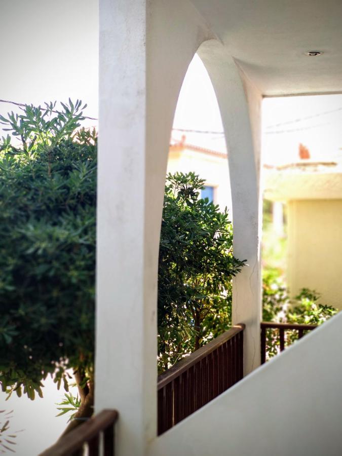 Ilaira Lejlighedshotel Skala Eressos Eksteriør billede